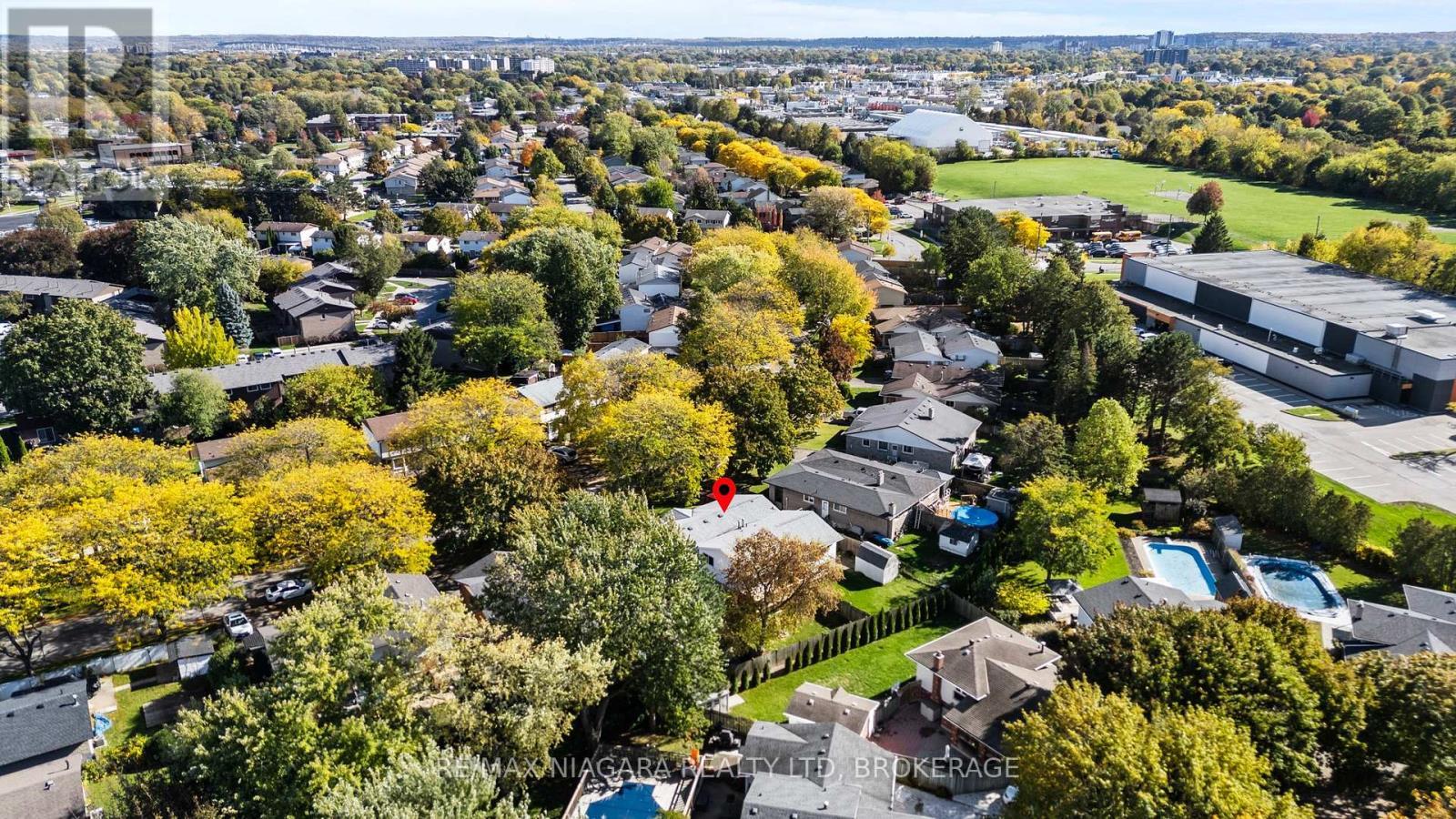 35 Lafayette Drive, St. Catharines (Lakeport), ON - Outdoor With View