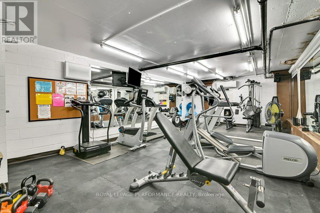 1010 - 158 A Mcarthur Avenue, Ottawa, ON - Indoor Photo Showing Gym Room