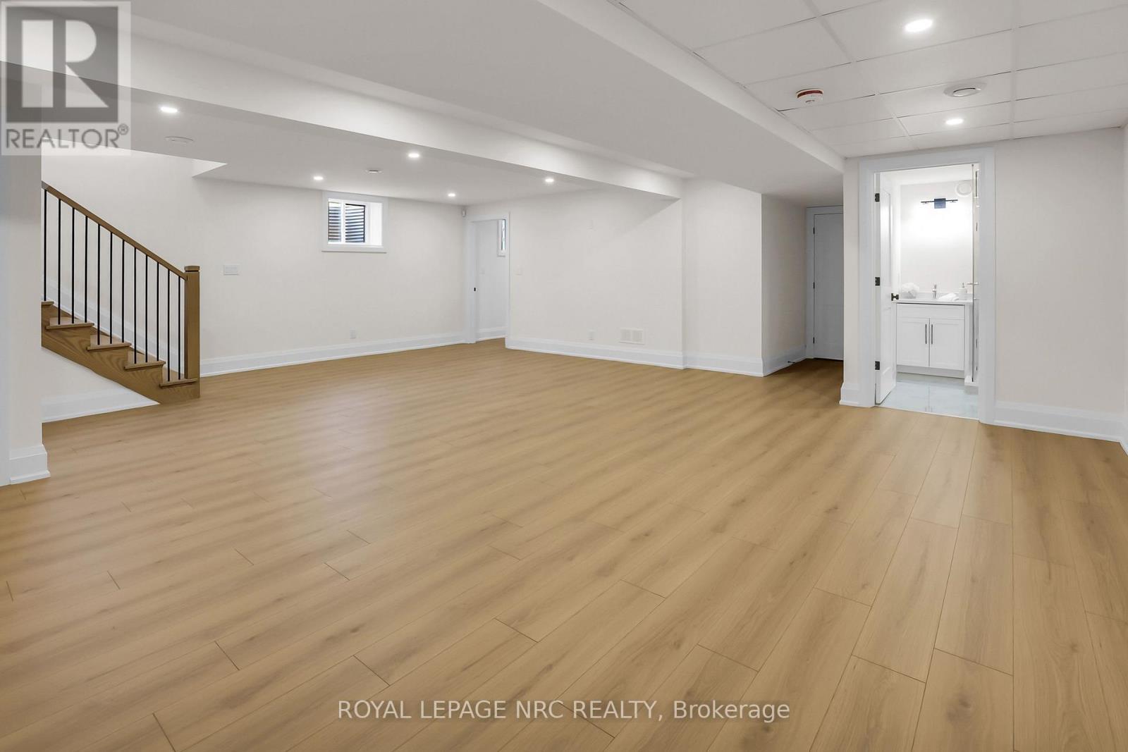 2021 Victoria Avenue, Pelham (North Pelham), ON