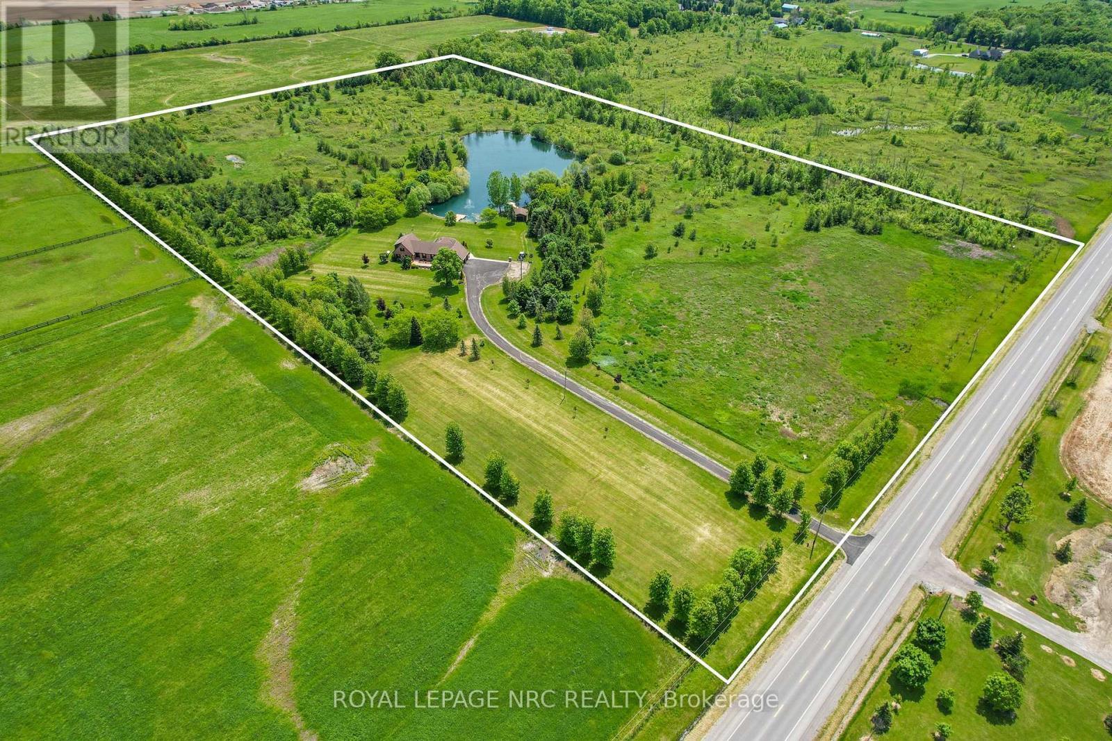 2021 Victoria Avenue, Pelham (North Pelham), ON