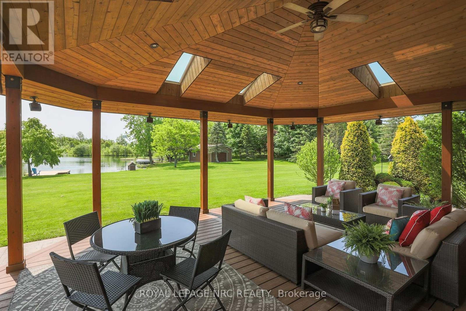 2021 Victoria Avenue, Pelham (North Pelham), ON