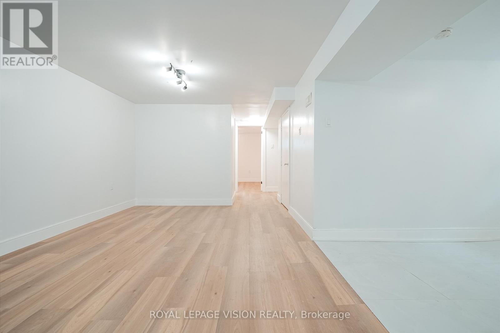 Bsmt - 35 Dowswell Drive, Toronto, ON - Indoor Photo Showing Other Room