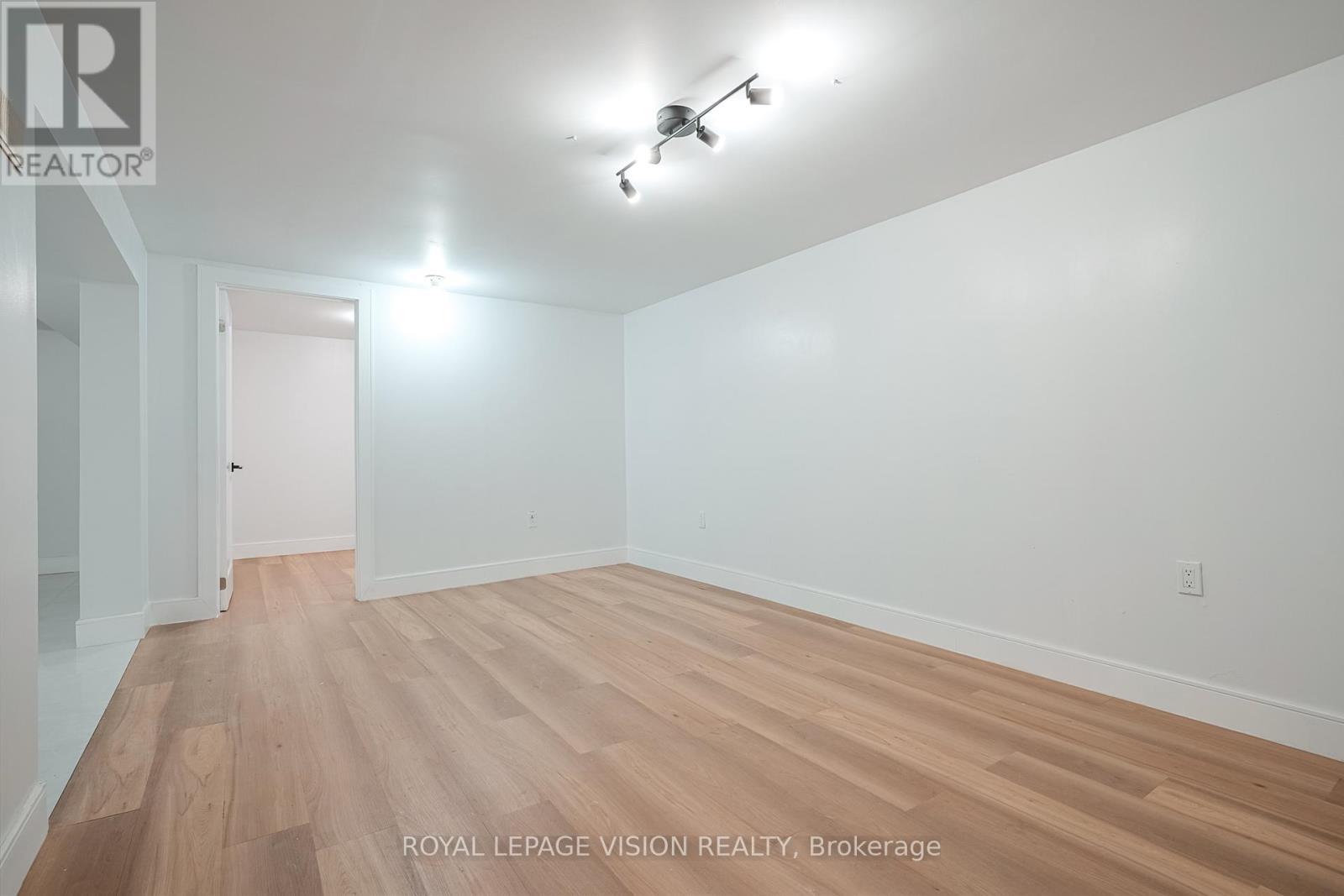 Bsmt - 35 Dowswell Drive, Toronto, ON - Indoor Photo Showing Other Room