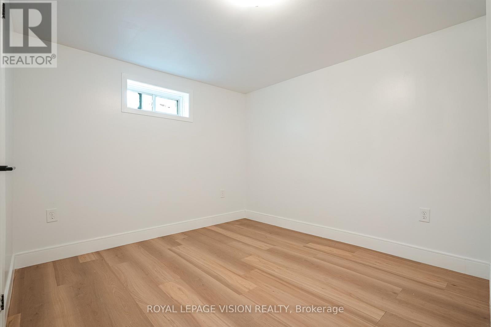 Bsmt - 35 Dowswell Drive, Toronto, ON - Indoor Photo Showing Other Room