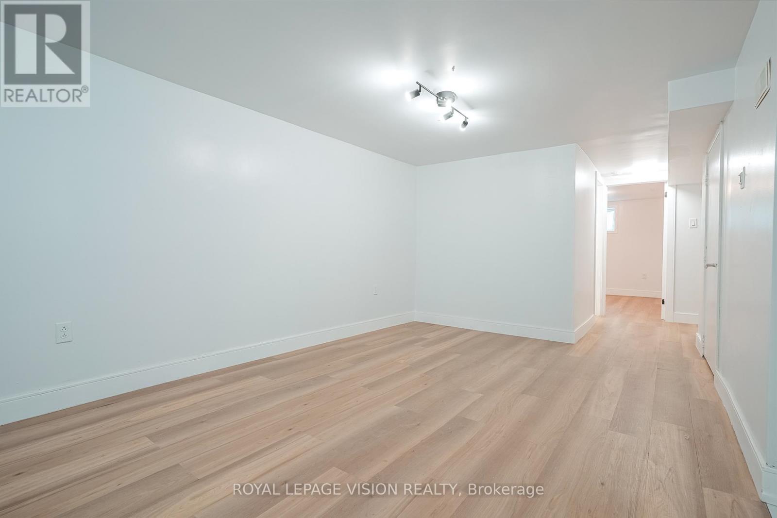 Bsmt - 35 Dowswell Drive, Toronto, ON - Indoor Photo Showing Other Room