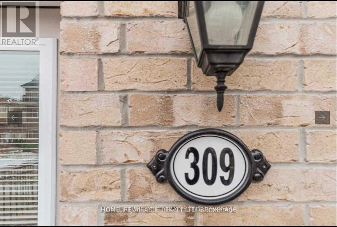 309 - 250 Sunny Meadow Boulevard, Brampton, ON -