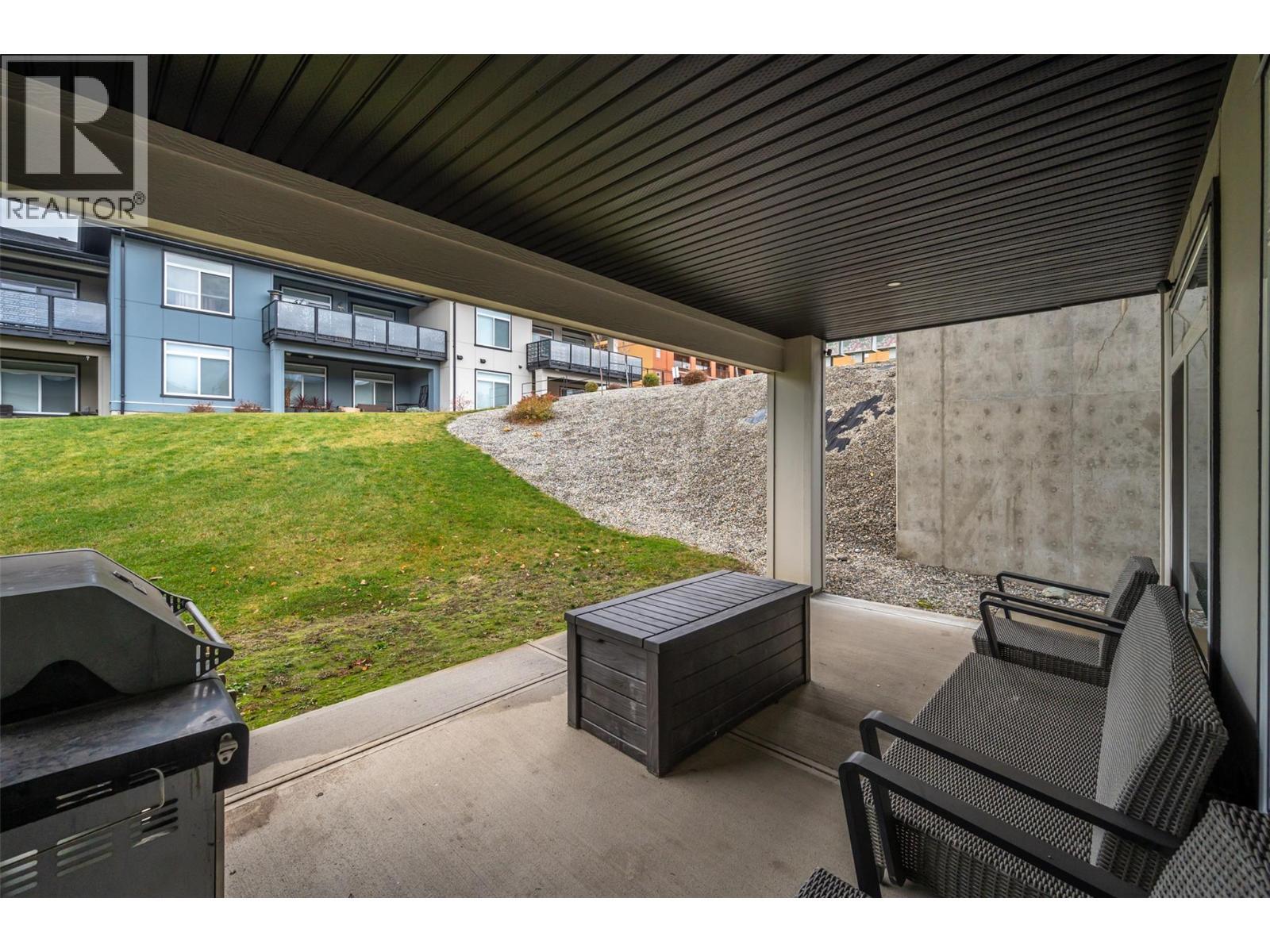 8000 Vedette Drive Unit# 22, Osoyoos, BC - Outdoor With Exterior