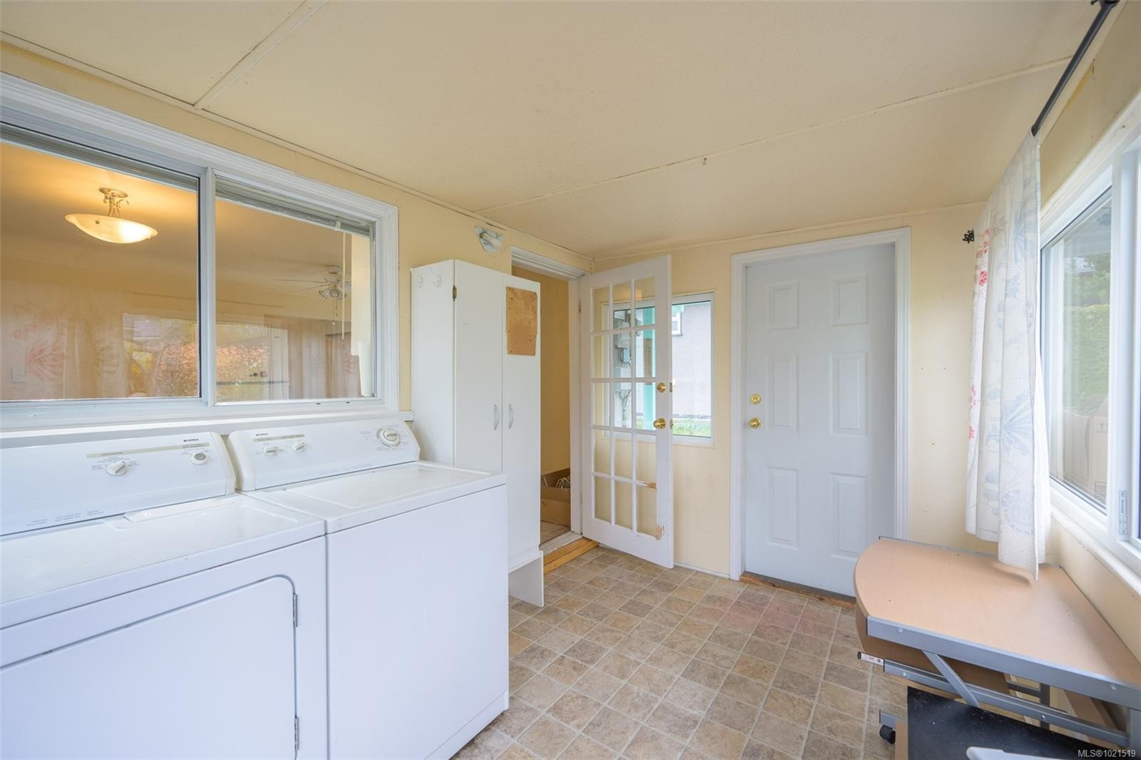 2968 Cedar Hill Rd, Victoria, BC