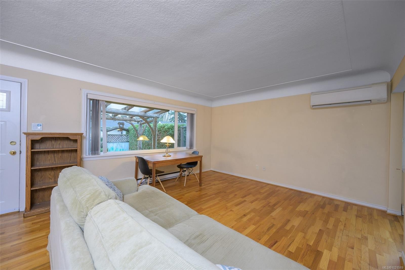 2968 Cedar Hill Rd, Victoria, BC