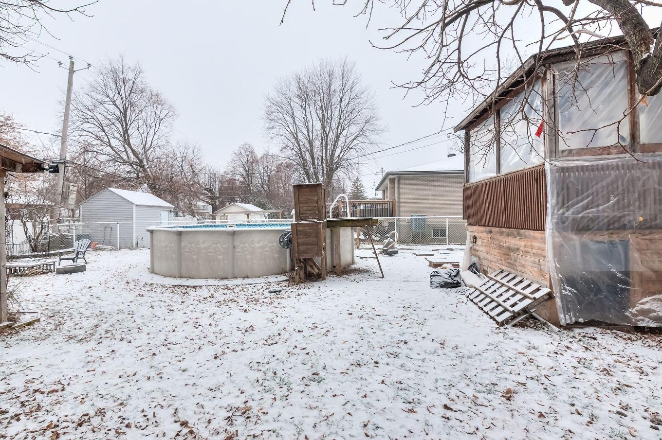 Piscine - 5075 Rue Maurice, Longueuil (Saint-Hubert), QC - Outdoor