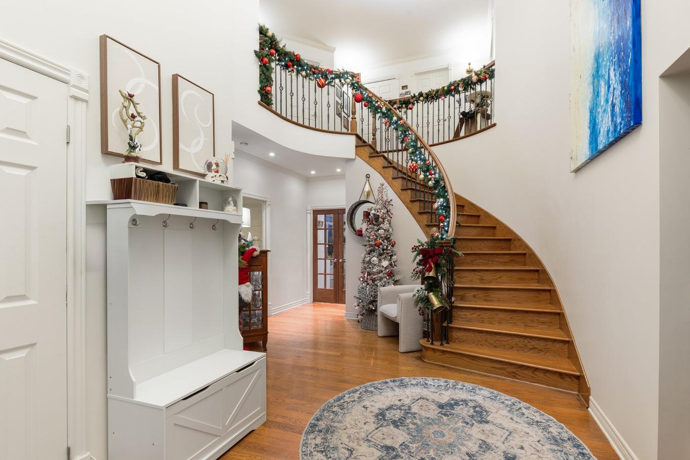 Hall d'entrée/Vestibule - 574 Rue Des Fortifications, Saint-Jean-Sur-Richelieu, QC - Indoor Photo Showing Other Room