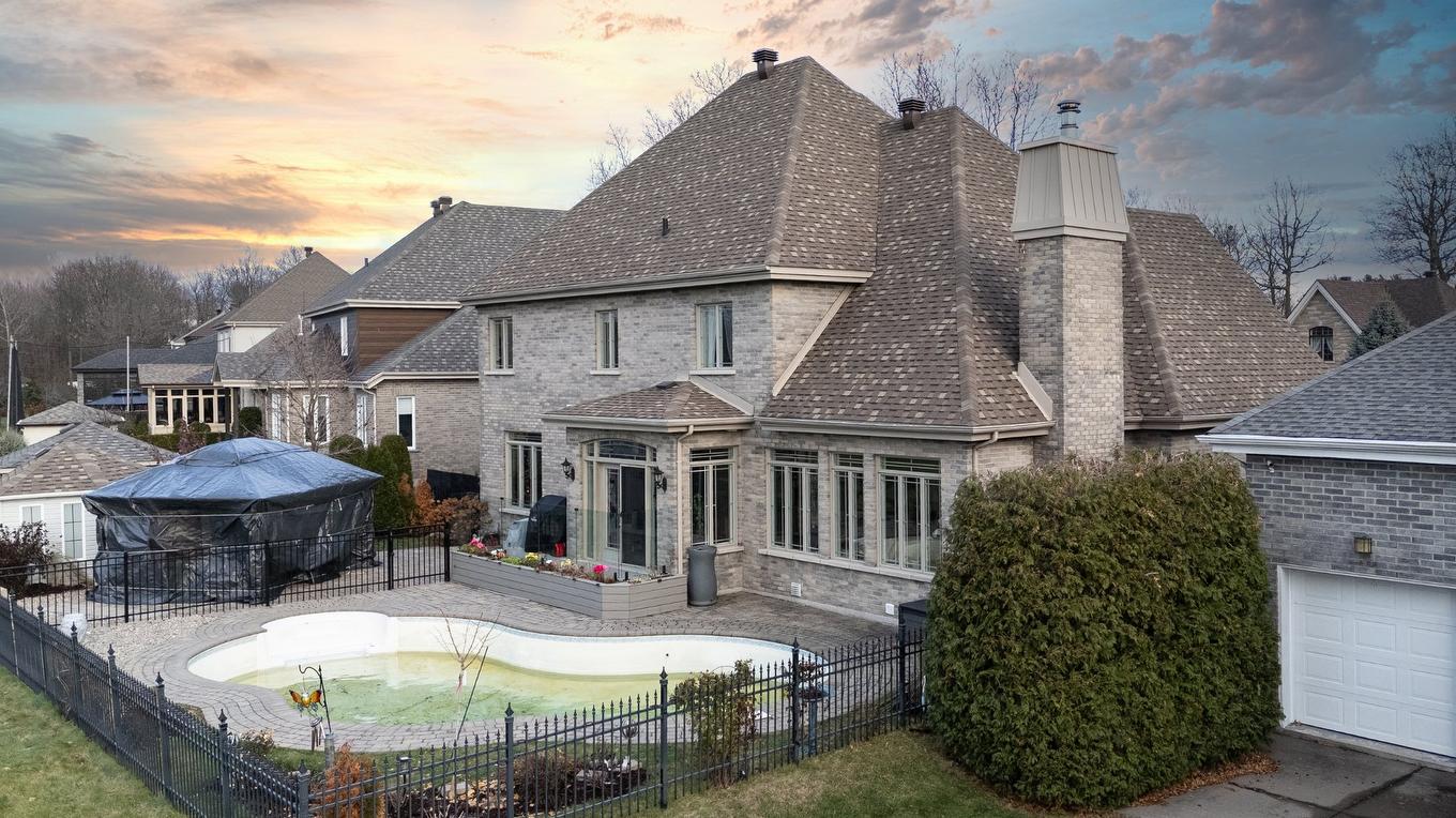 Photo aérienne - 574 Rue Des Fortifications, Saint-Jean-Sur-Richelieu, QC - Outdoor