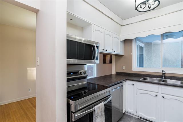 8 Byron Bay, Winnipeg, MB