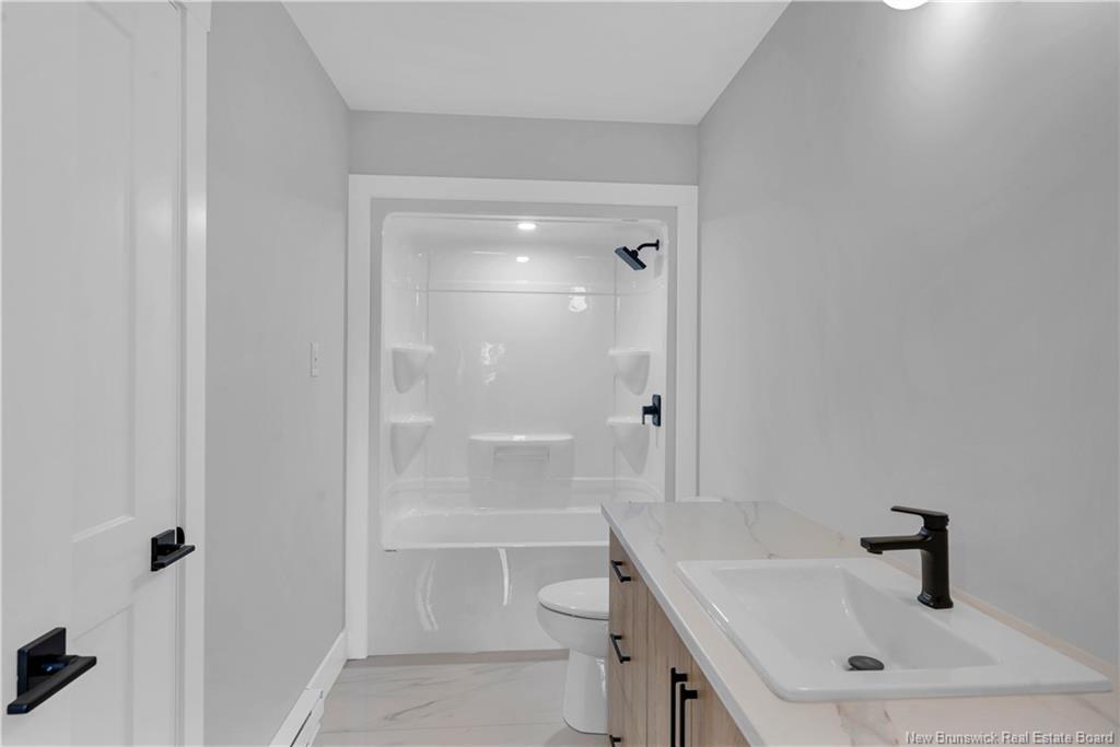 77 Guy St, Shediac, NB