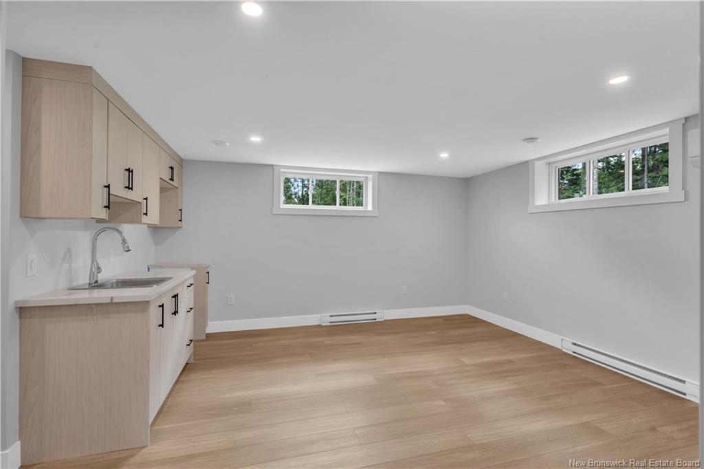 77 Guy St, Shediac, NB