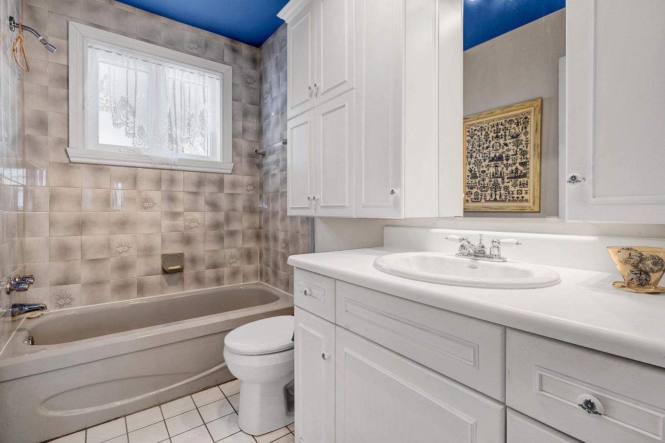 Salle de bains - 468 Rue De La Chesnaye, Terrebonne (Lachenaie), QC - Indoor Photo Showing Bathroom