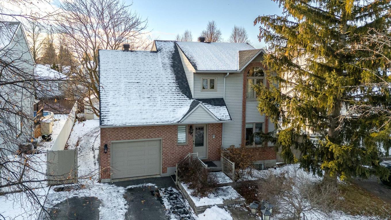 Photo aérienne - 468 Rue De La Chesnaye, Terrebonne (Lachenaie), QC - Outdoor