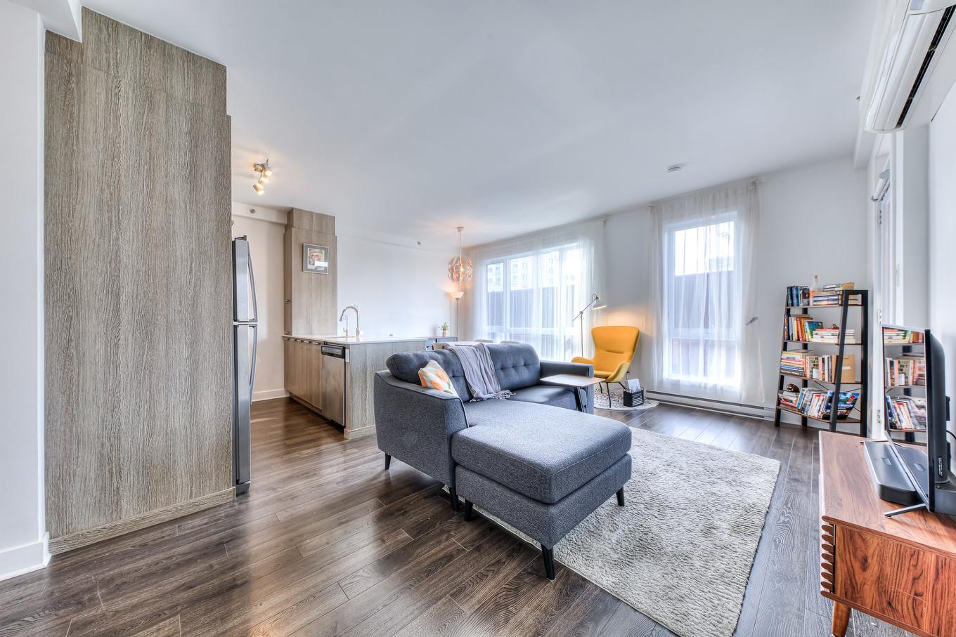 Overall view - 405-2335 Av. Bennett, Montréal (Mercier/Hochelaga-Maisonneuve), QC - Indoor Photo Showing Living Room