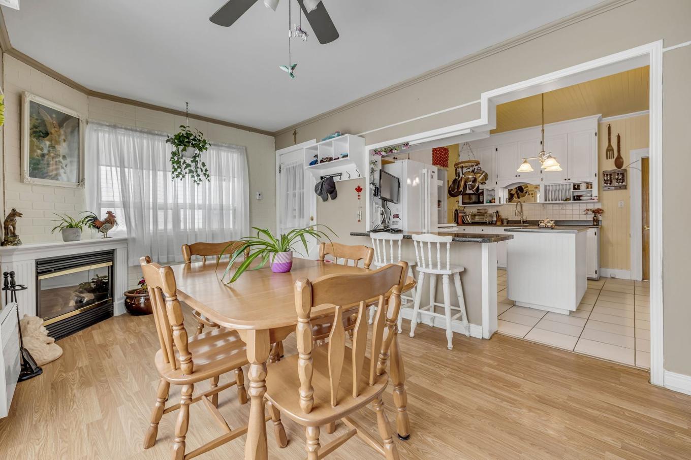 Cuisine - 470 Rue Du Christ-Roi, Lévis (Desjardins), QC - Indoor Photo Showing Dining Room