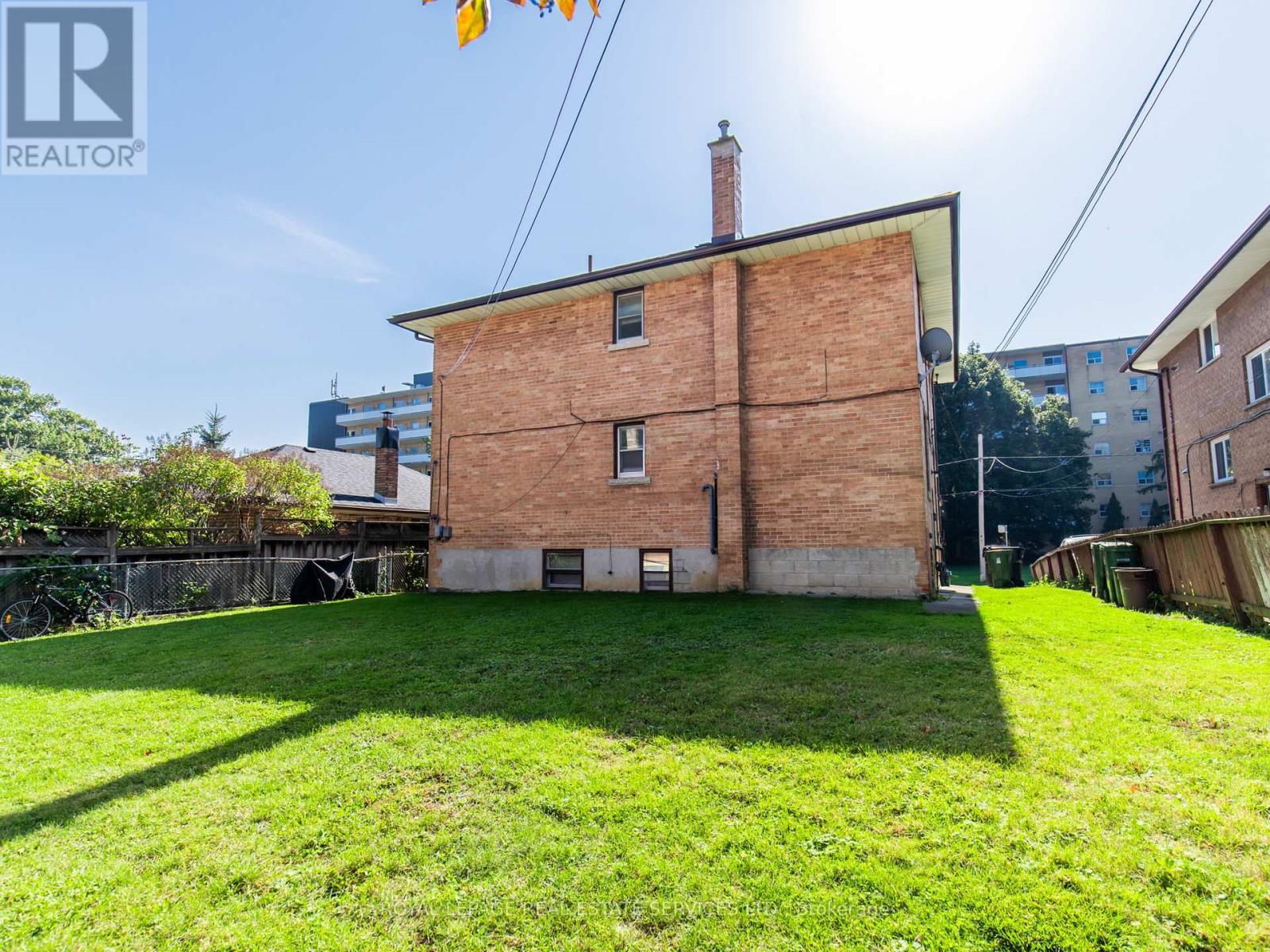 #2 - 20 Park Boulevard, Toronto, ON - Outdoor With Exterior