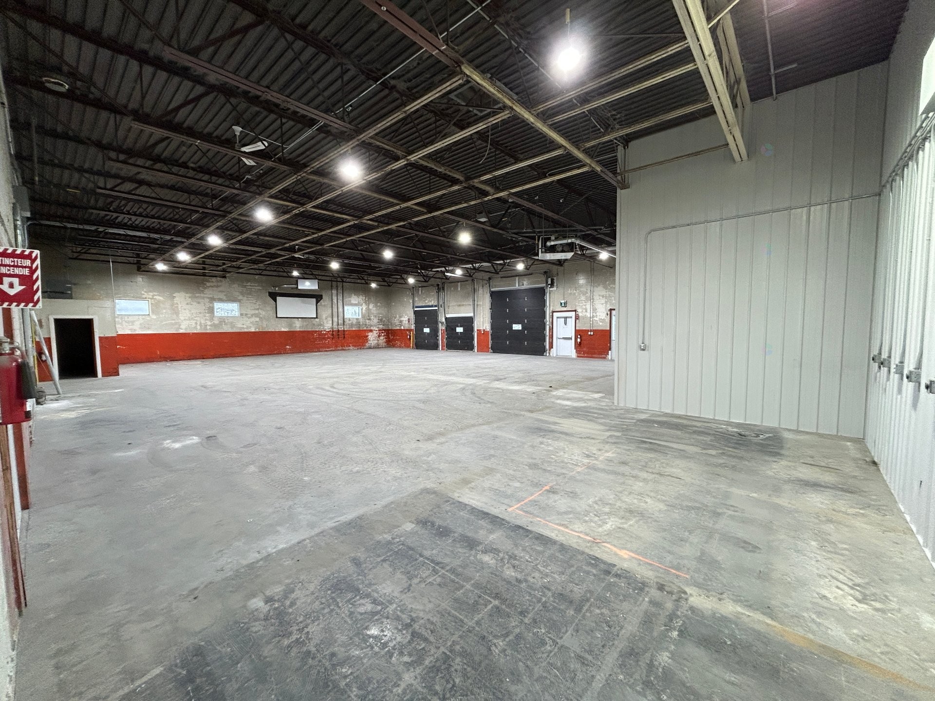 Vue d'ensemble - 759 Rue Caouette O., Thetford Mines, QC - Indoor Photo Showing Garage