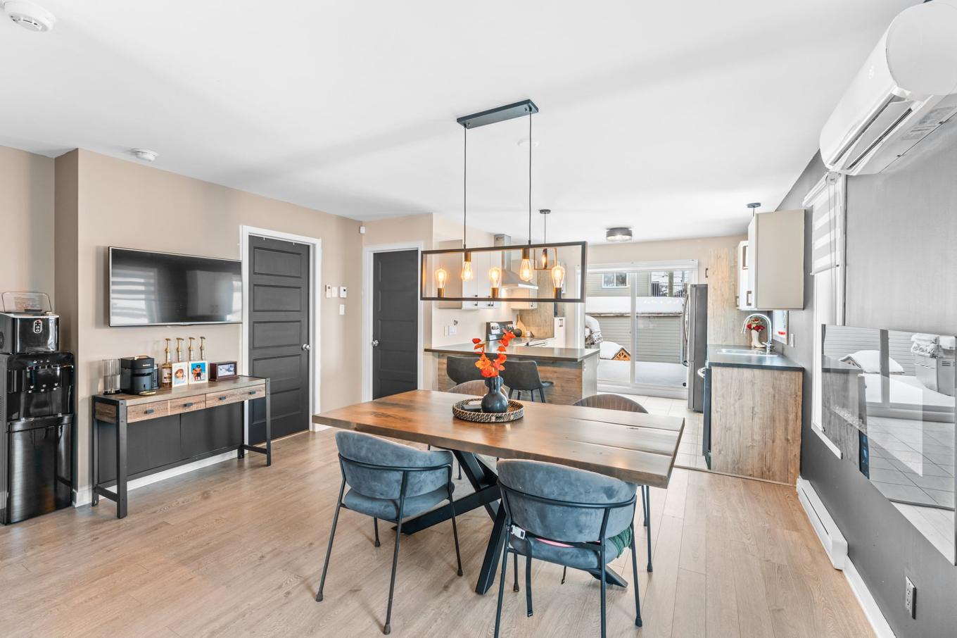 Salle à manger - 213 Rue De Venise, Saint-Lin/Laurentides, QC - Indoor