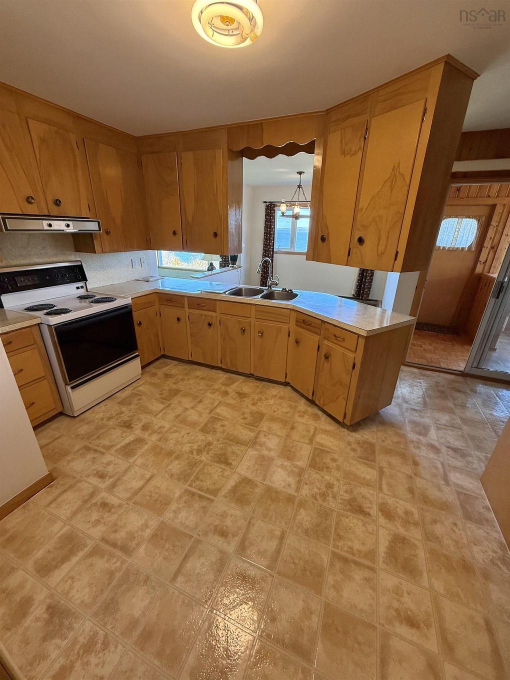 42 Montague Row, Digby, NS