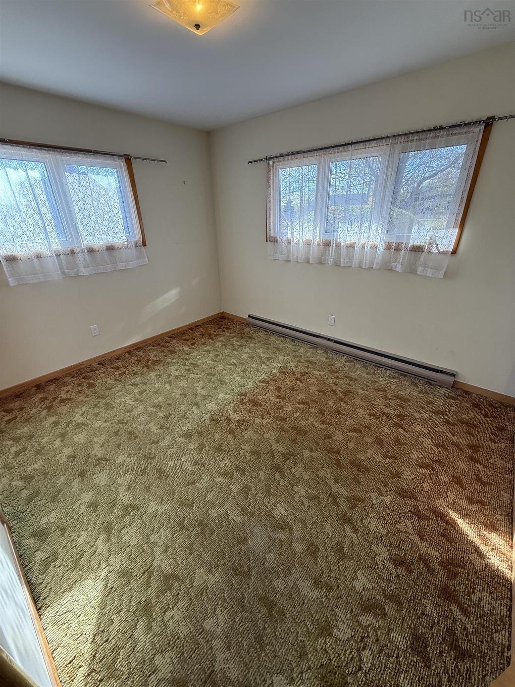 42 Montague Row, Digby, NS