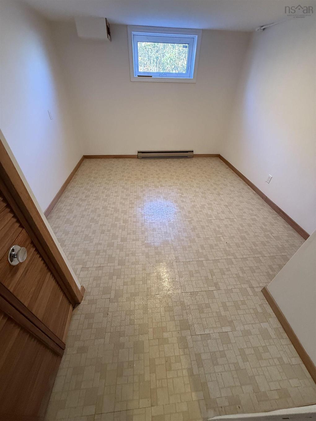 42 Montague Row, Digby, NS