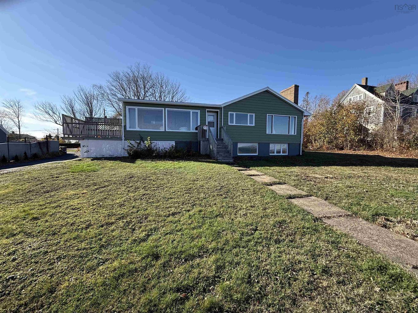 42 Montague Row, Digby, NS