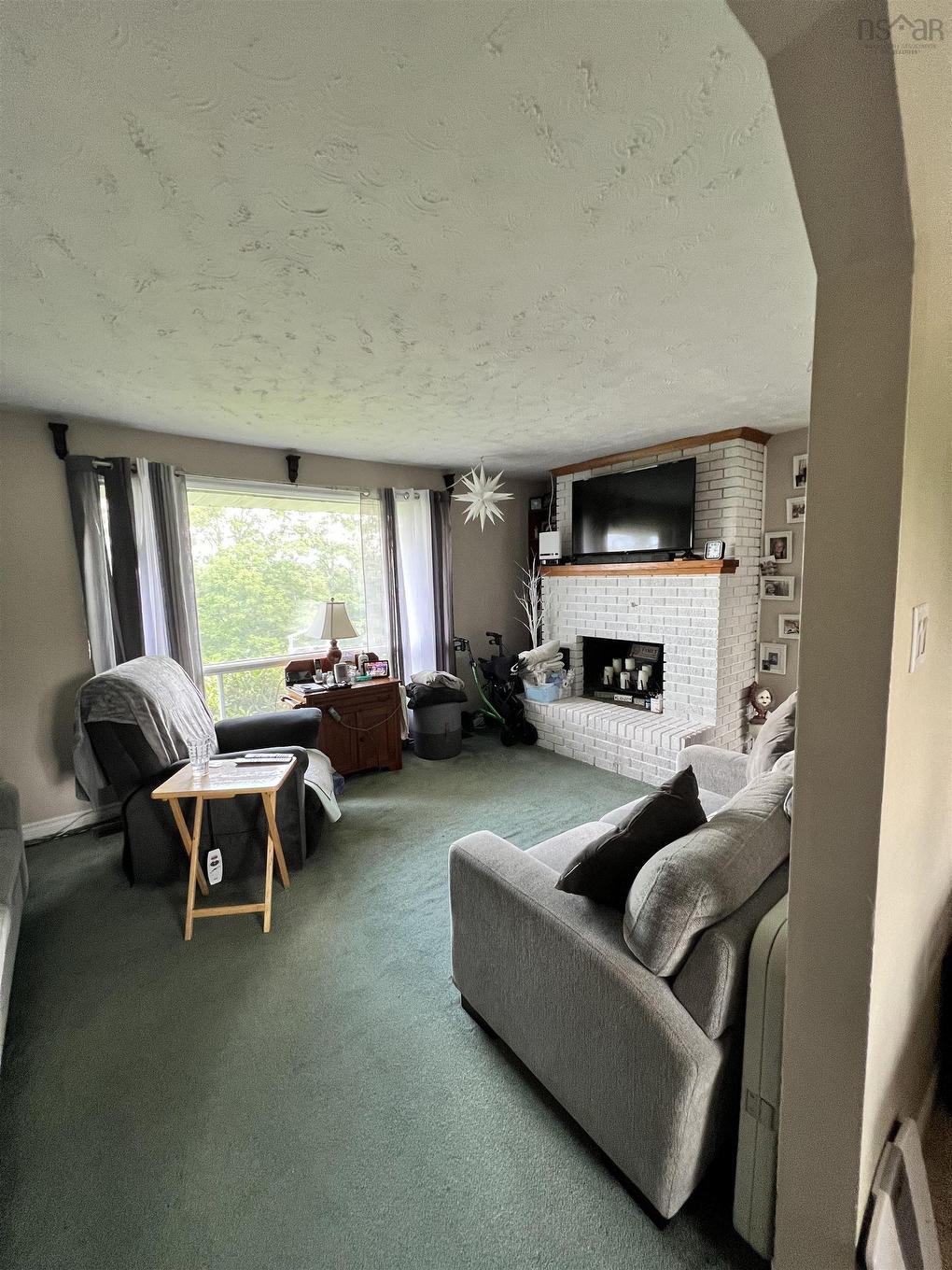 390 Beaver Bank Road, Beaver Bank, NS