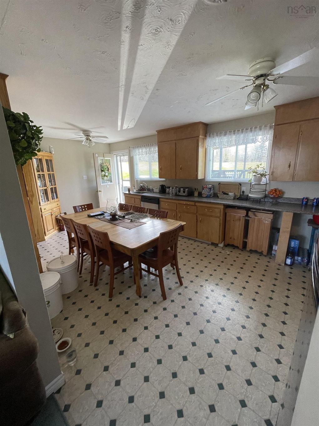 390 Beaver Bank Road, Beaver Bank, NS