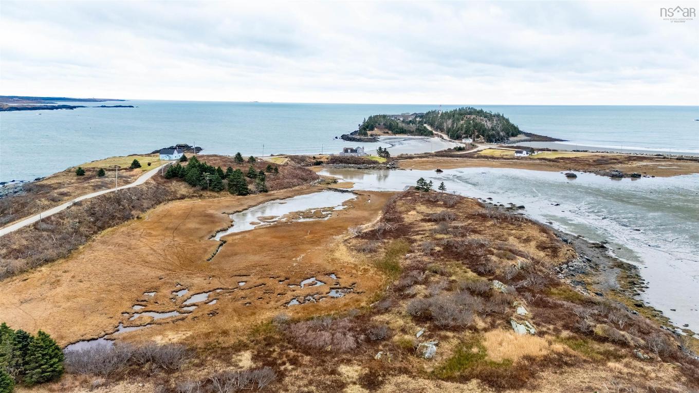 1A Lobster Pound Road, Cape Forchu, NS