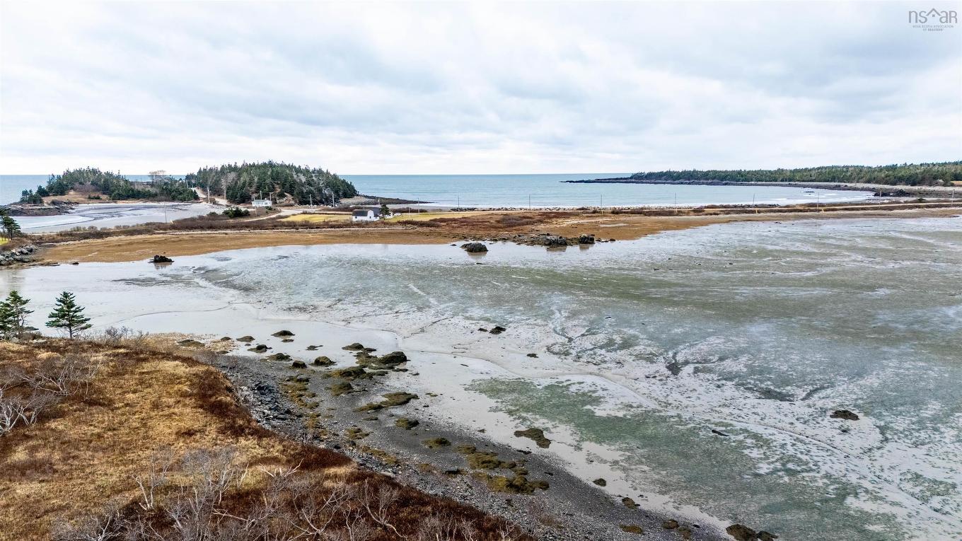 1A Lobster Pound Road, Cape Forchu, NS