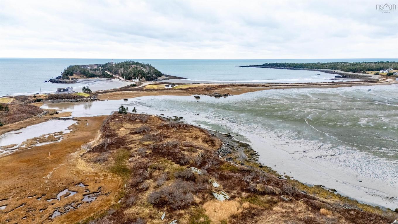 1A Lobster Pound Road, Cape Forchu, NS