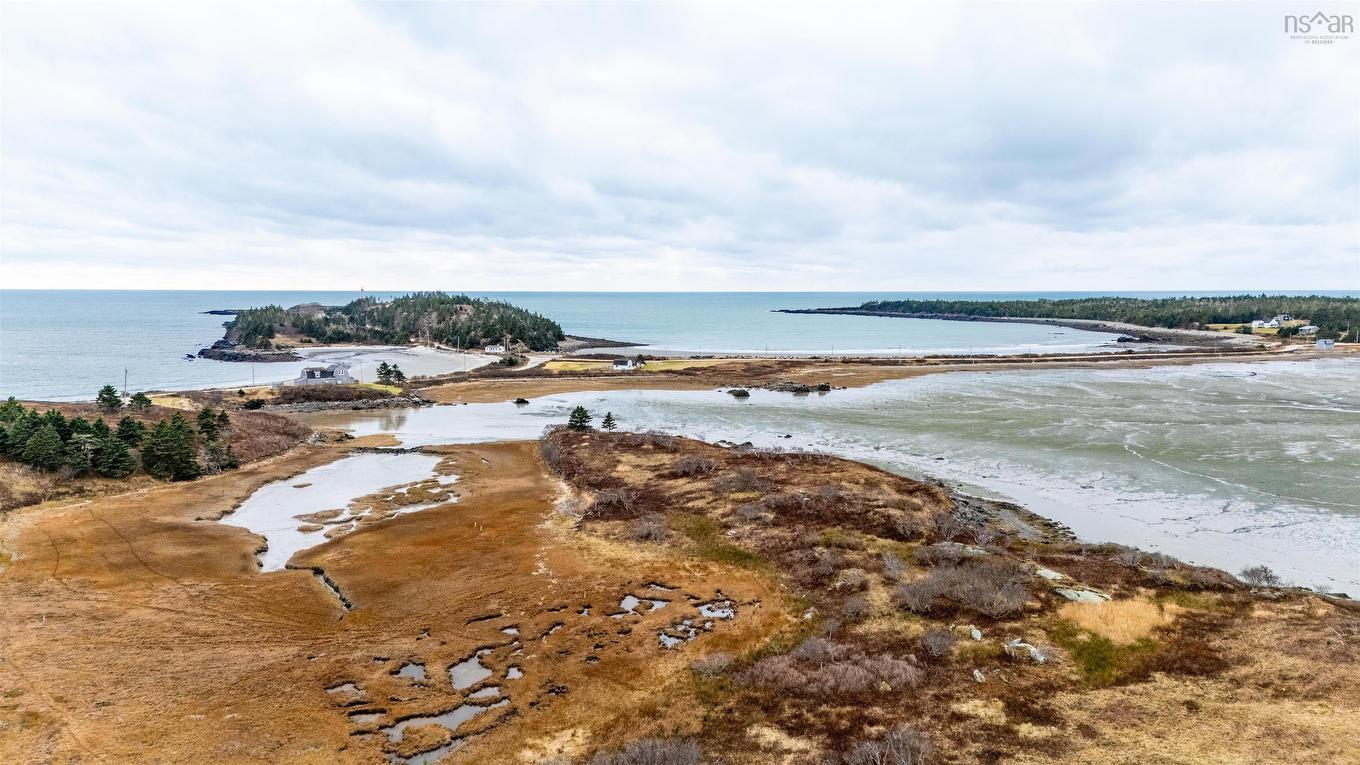1A Lobster Pound Road, Cape Forchu, NS