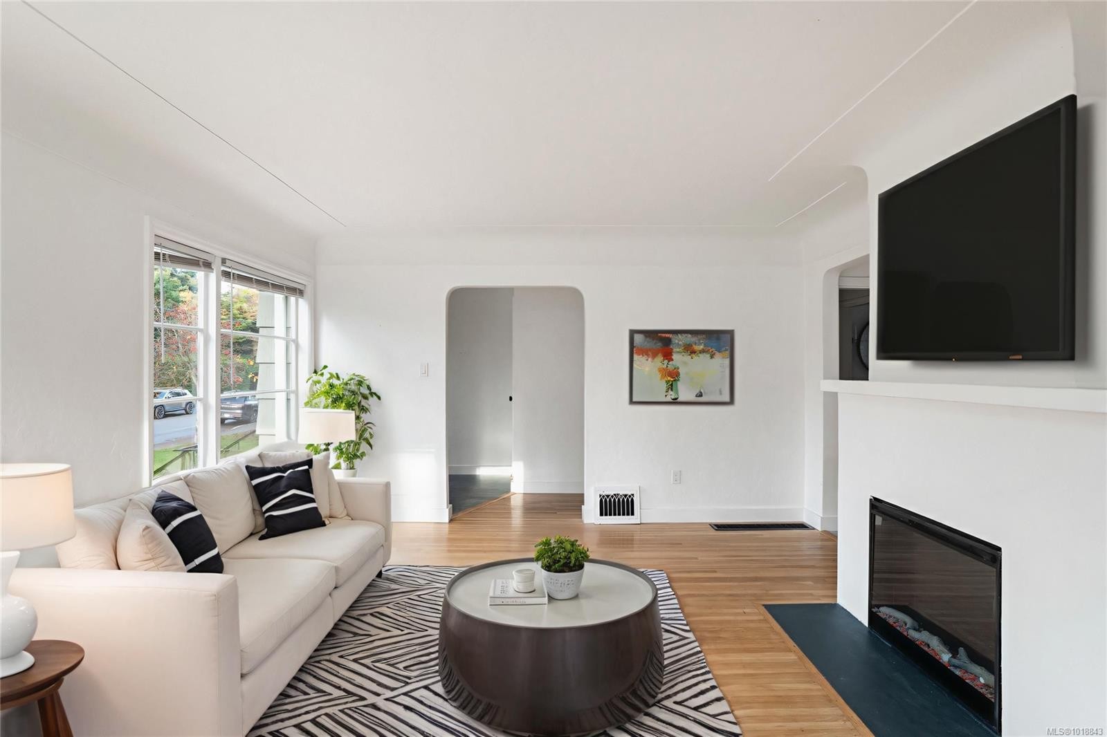 1170 Munro St, Esquimalt, BC