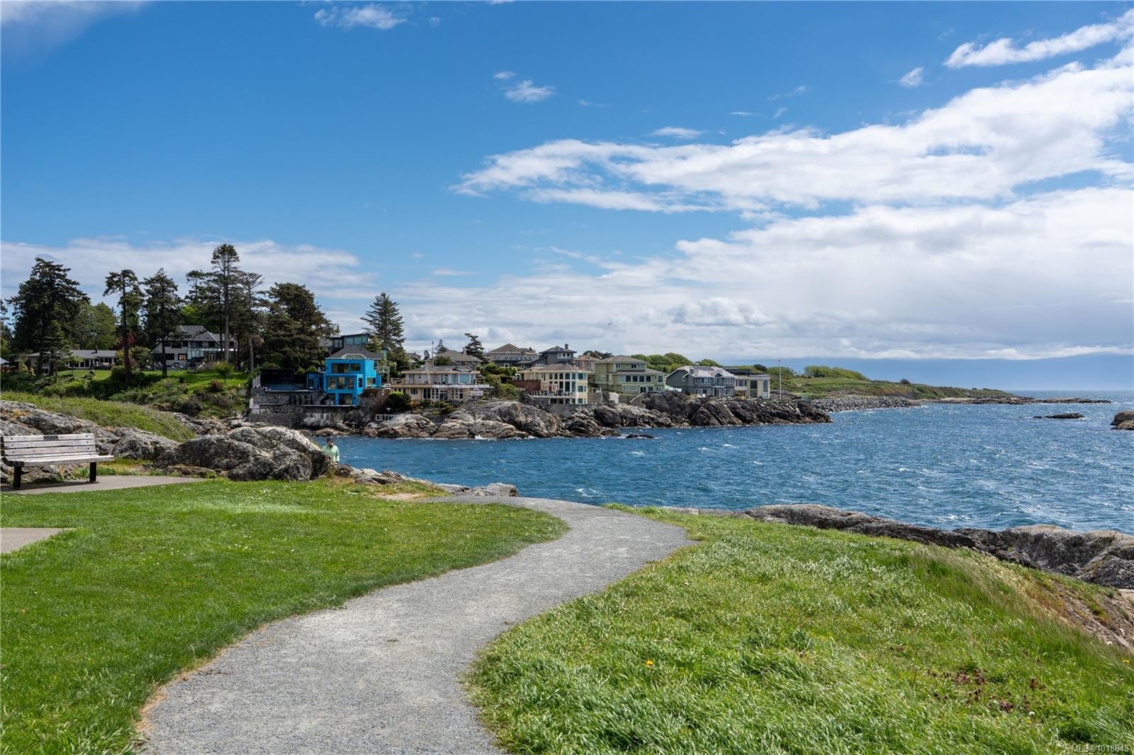 1170 Munro St, Esquimalt, BC