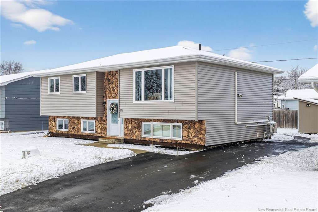 60 Crown, Moncton, NB