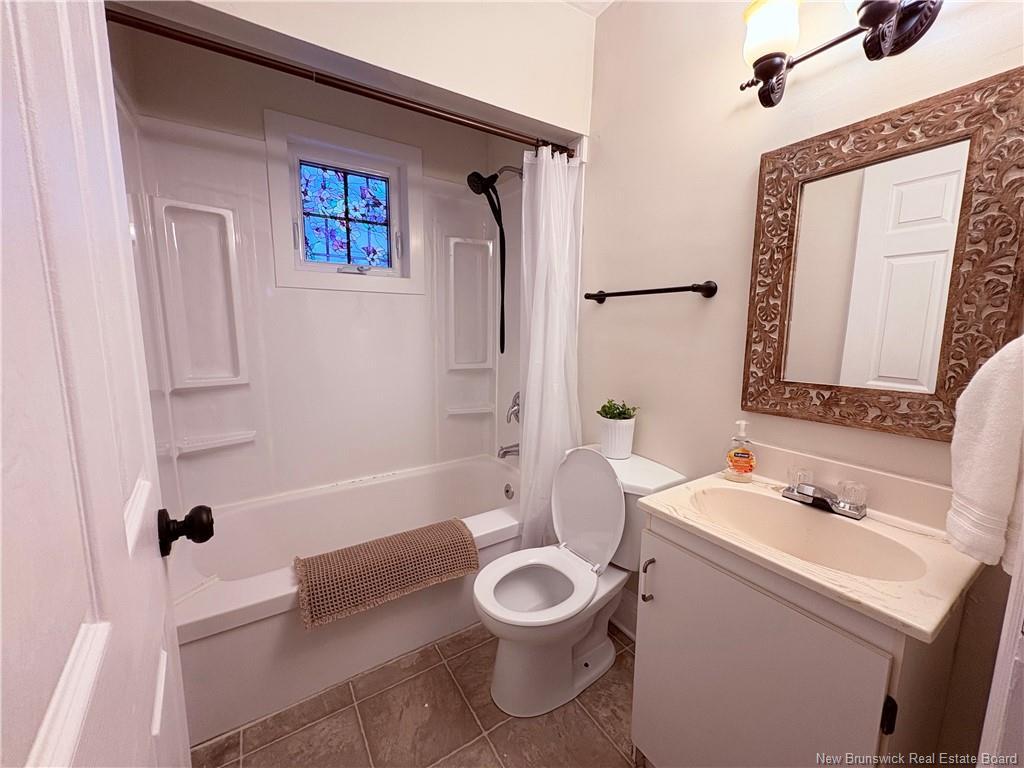 101 Maple St, Moncton, NB