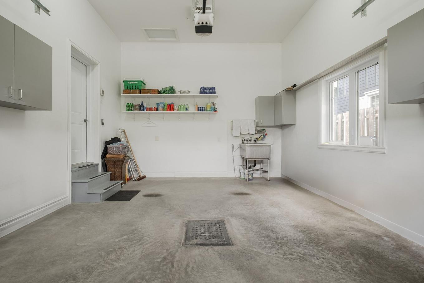 Garage - 4646 Rue Des Chanterelles, Sherbrooke (Brompton/Rock Forest/Saint-Élie/Deauville), QC - Indoor Photo Showing Other Room