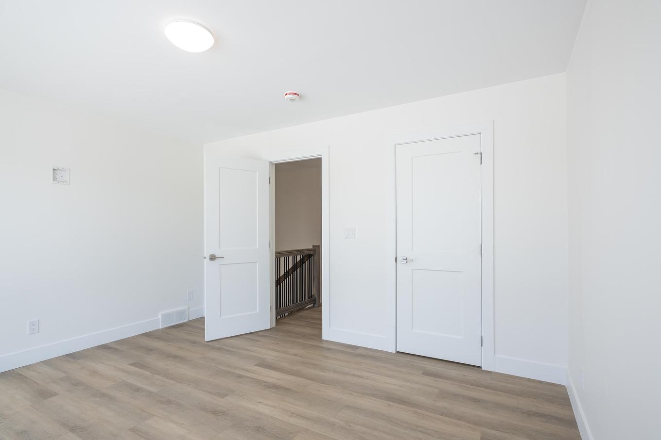 202 Bruin Crescent, Thunder Bay, ON - Indoor Photo Showing Other Room