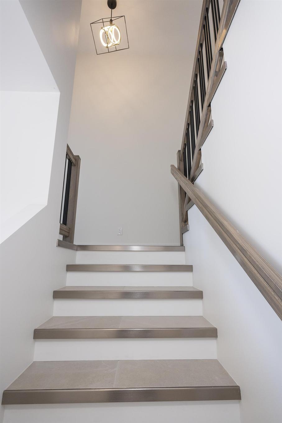 202 Bruin Crescent, Thunder Bay, ON - Indoor Photo Showing Other Room