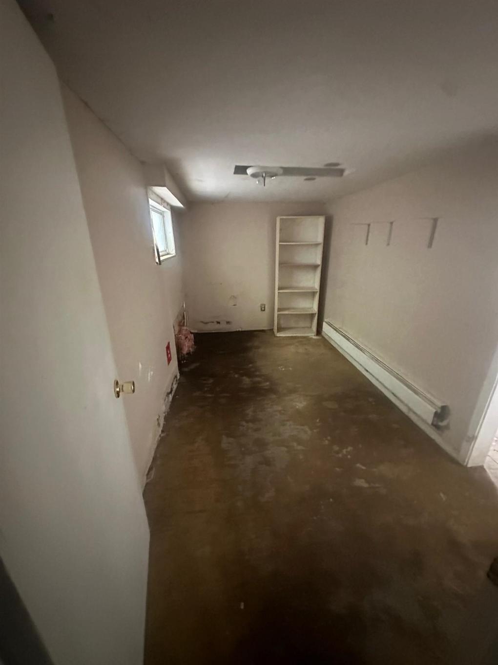 335 Heron Street, Thunder Bay, ON - Indoor Photo Showing Other Room