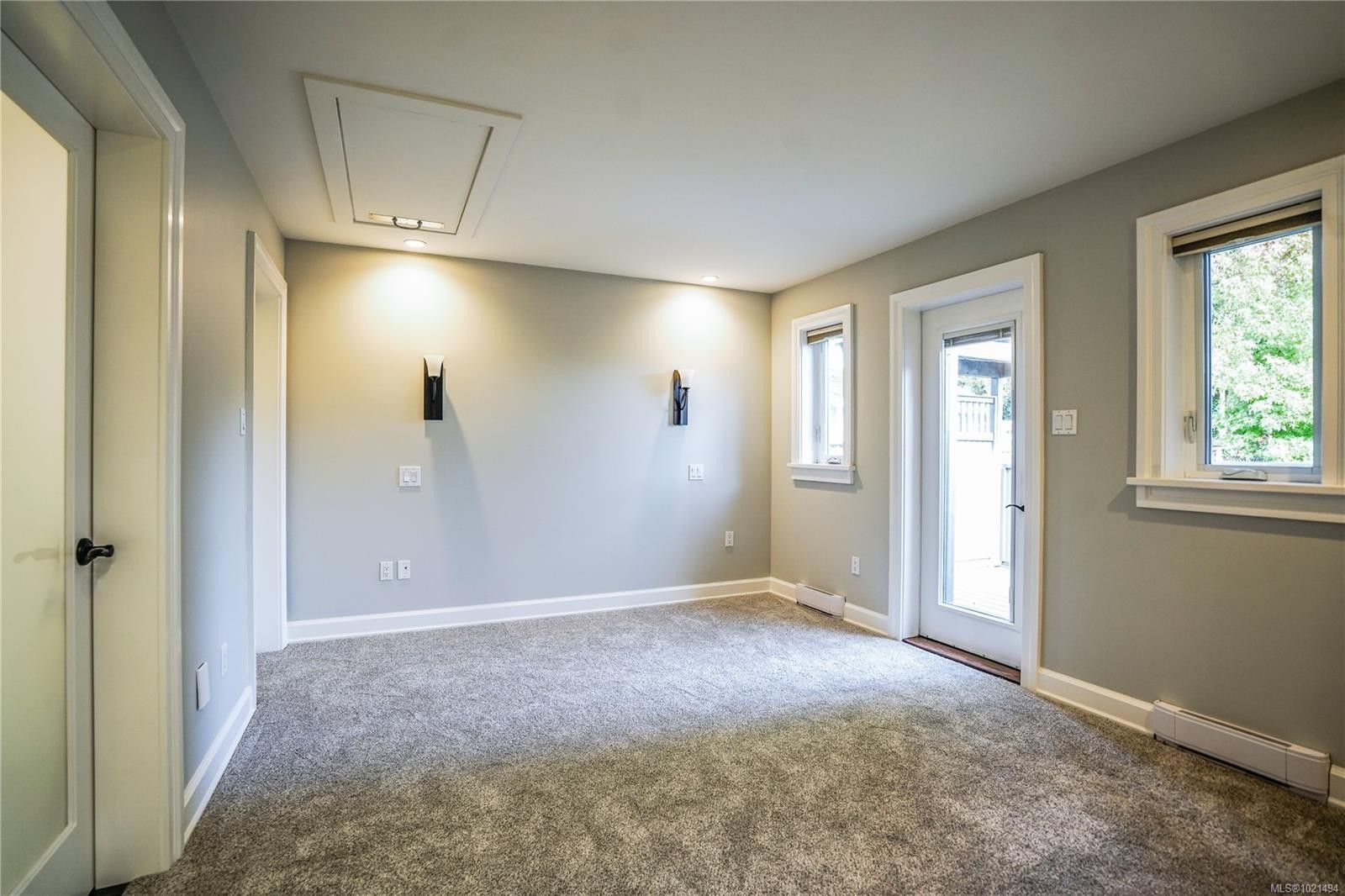 2617 Doncaster Dr, Victoria, BC