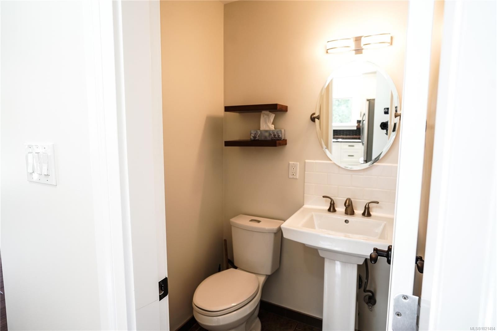 2617 Doncaster Dr, Victoria, BC