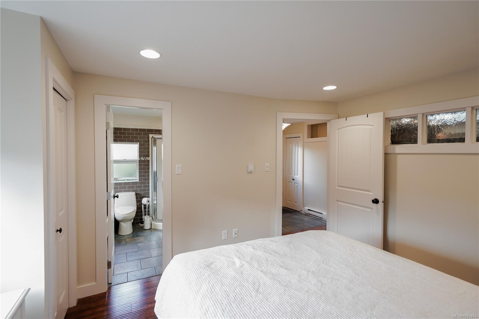 2617 Doncaster Dr, Victoria, BC