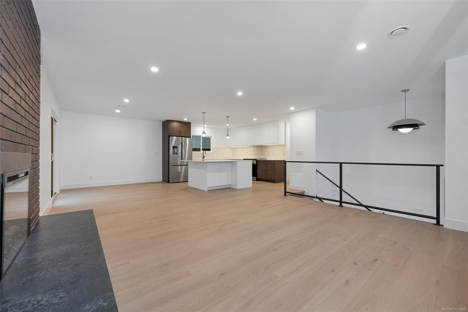 1041 Hulford St, Saanich, BC