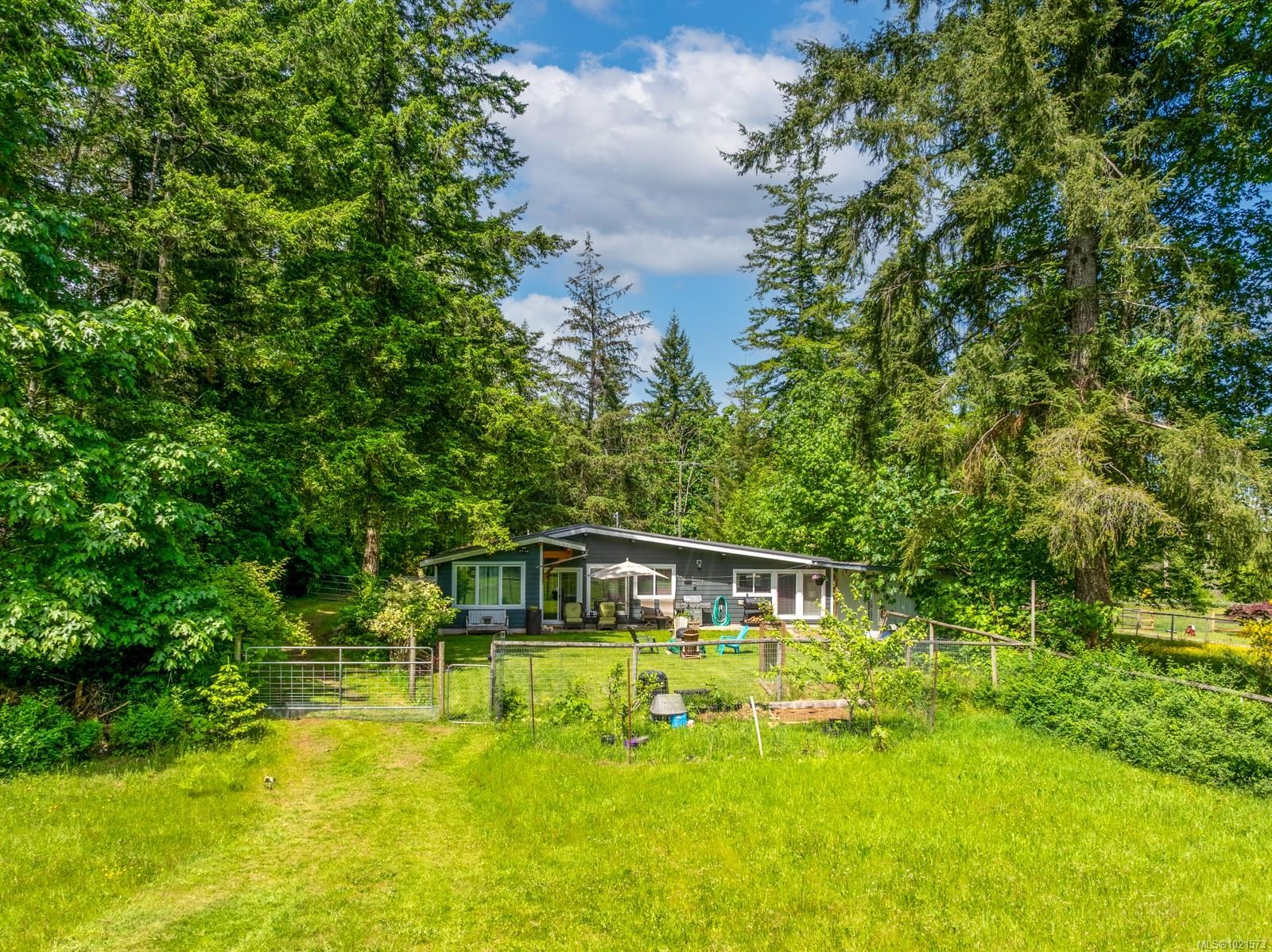 3701 Piercy Rd, Courtenay, BC