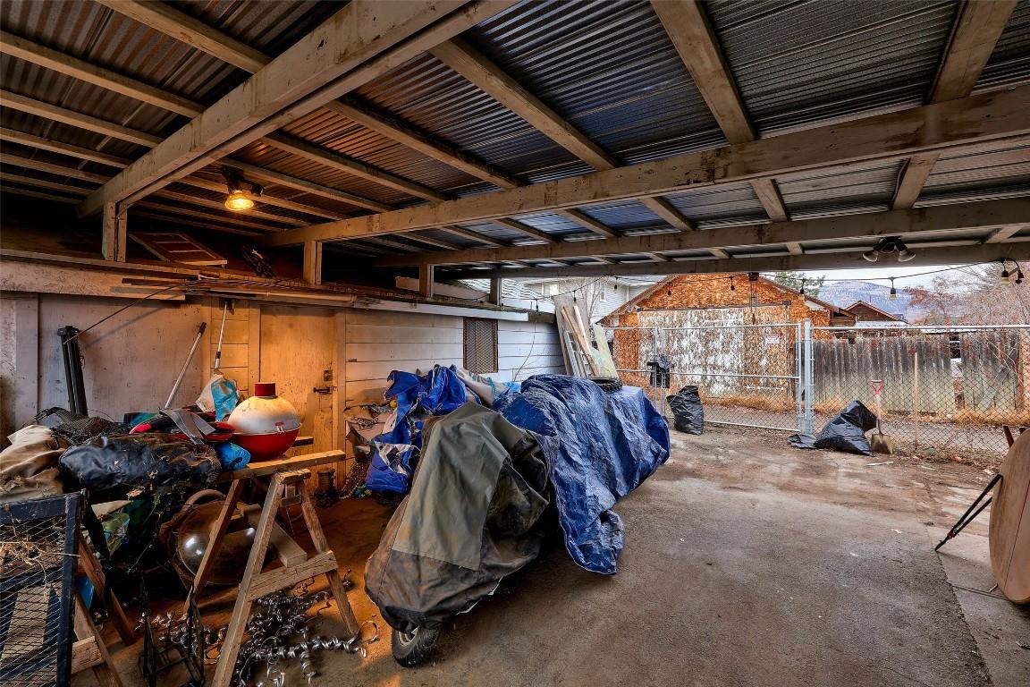 438 Alexander Avenue, Kamloops, BC - Indoor Photo Showing Basement